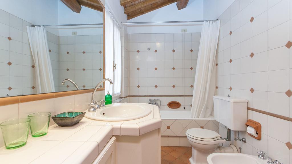 Trevi Penthouse With Jacuzzi Appartamento